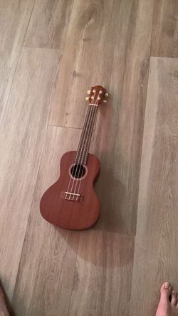 Sunlit ukulele 4 string