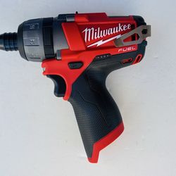 Milwaukee 12V Fuel 1/4” Screwdriver (TOOL ONLY/SOLO LA HERRAMIENTA)