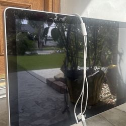 Screen apple thinderbolt display