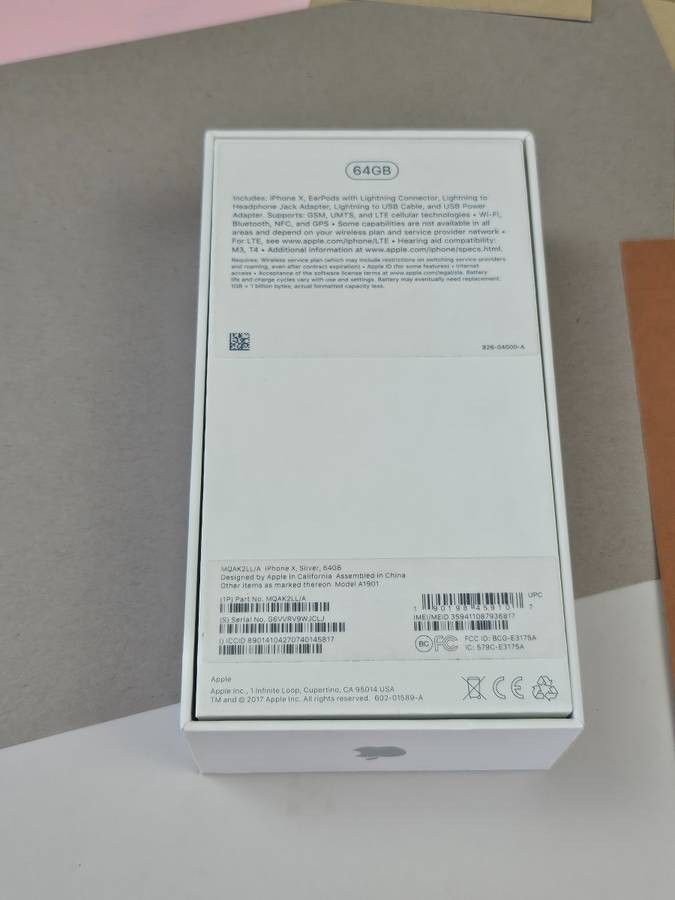 Genuine OEM Retail Box for Apple iPhone X 64GB Silver A1901