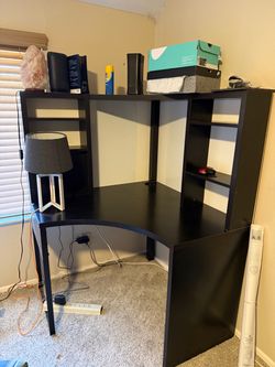 Like new ikea desk with white boards