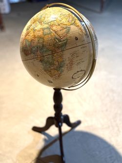 Decorative Floor Globe For Executive Office