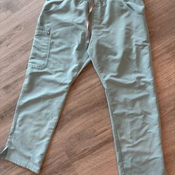 Seaglass FIGS Kade Cargo Size XL