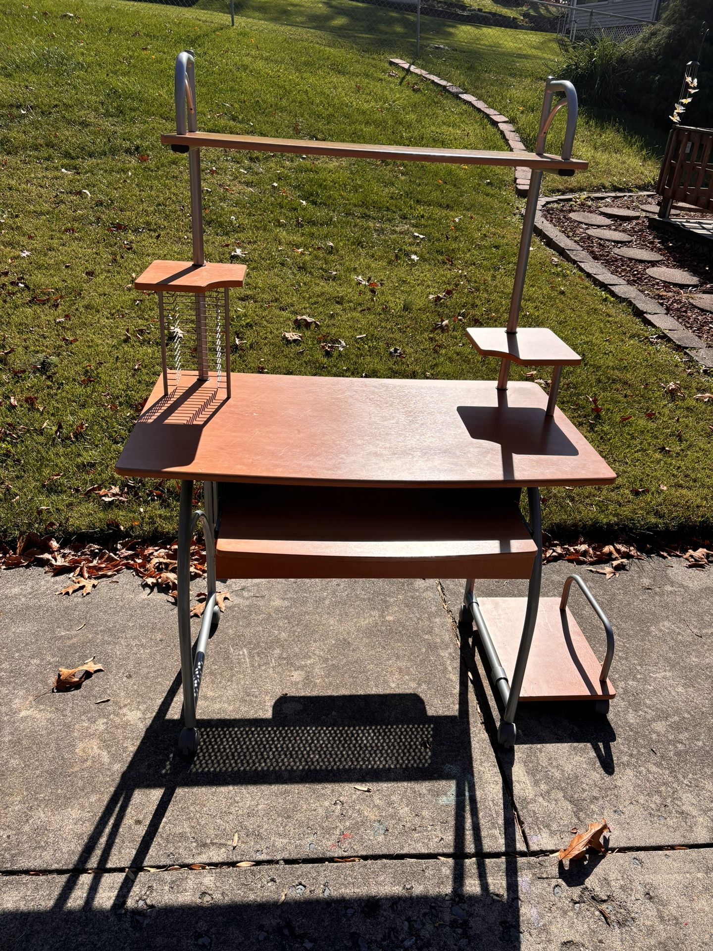 DESK