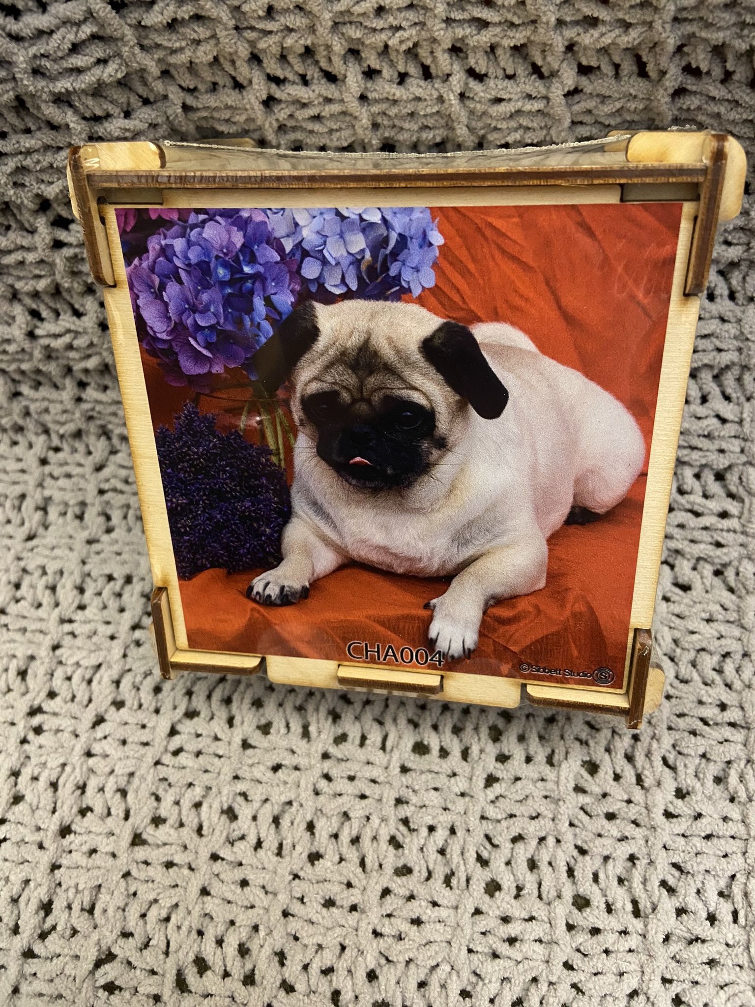 New. Wooden Puzzle