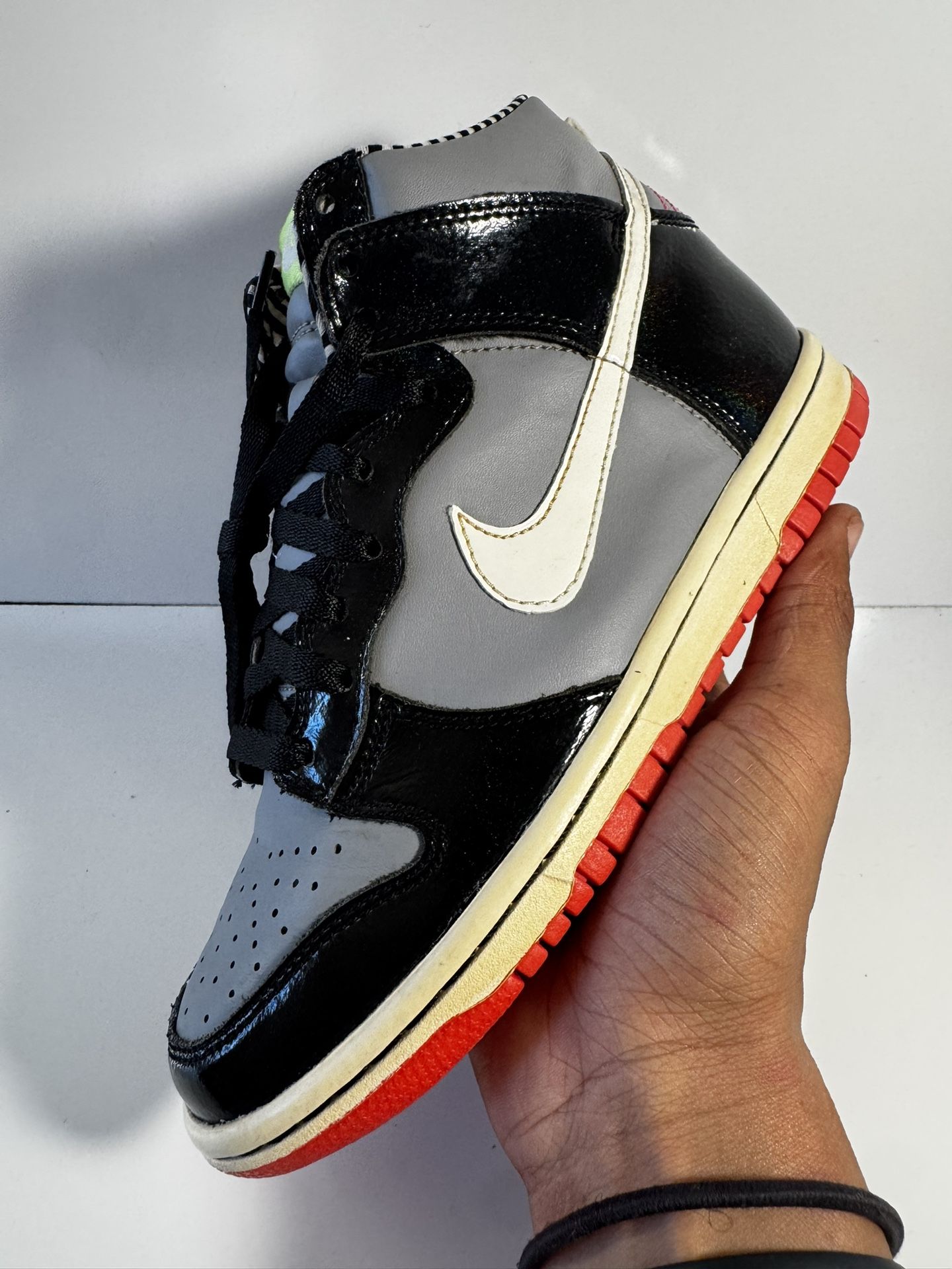 Nike Dunk High “Metallic Grey Solar Red” GS Size 4Y