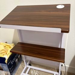 standing desk / podium