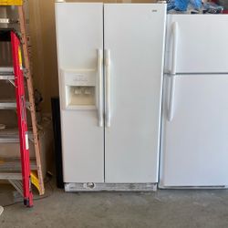 Kenmore Side By Side Refrigerator 