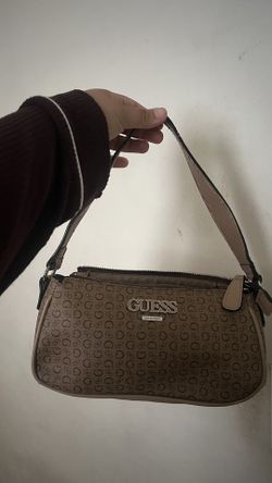 guess shoulder bag