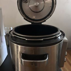 Pressure Cooker 