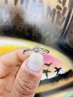 14k White Gold Diamond Ring 