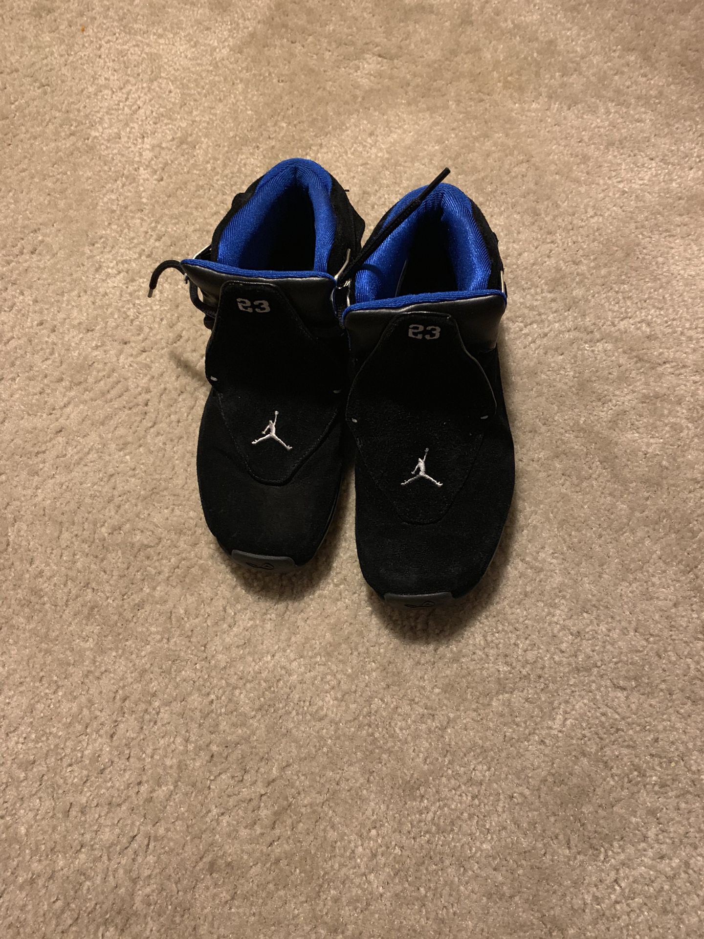Air Jordan Retro 18s Black Royal Blue size 6 Boys
