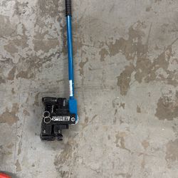 Temco 1/2”-3/4” EMT Pipe Bender