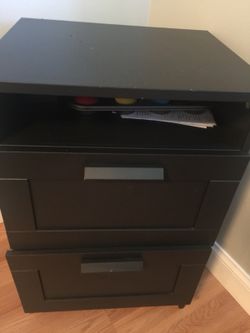 black table good condition