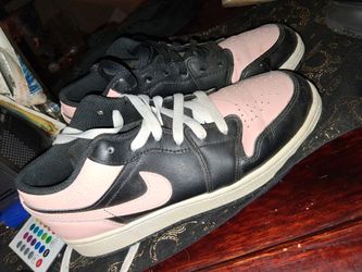 Girls jordan shoes