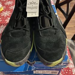 Tenis