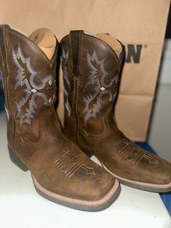 Ariat Tombstone boy boots