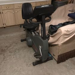 Life Fitness Bike 9500Hr