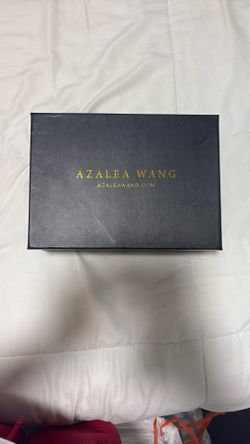 Azaela Wang Lace Up Size 7