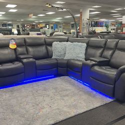 Sectional Couch (Brand New) For Sale 45% OFF 