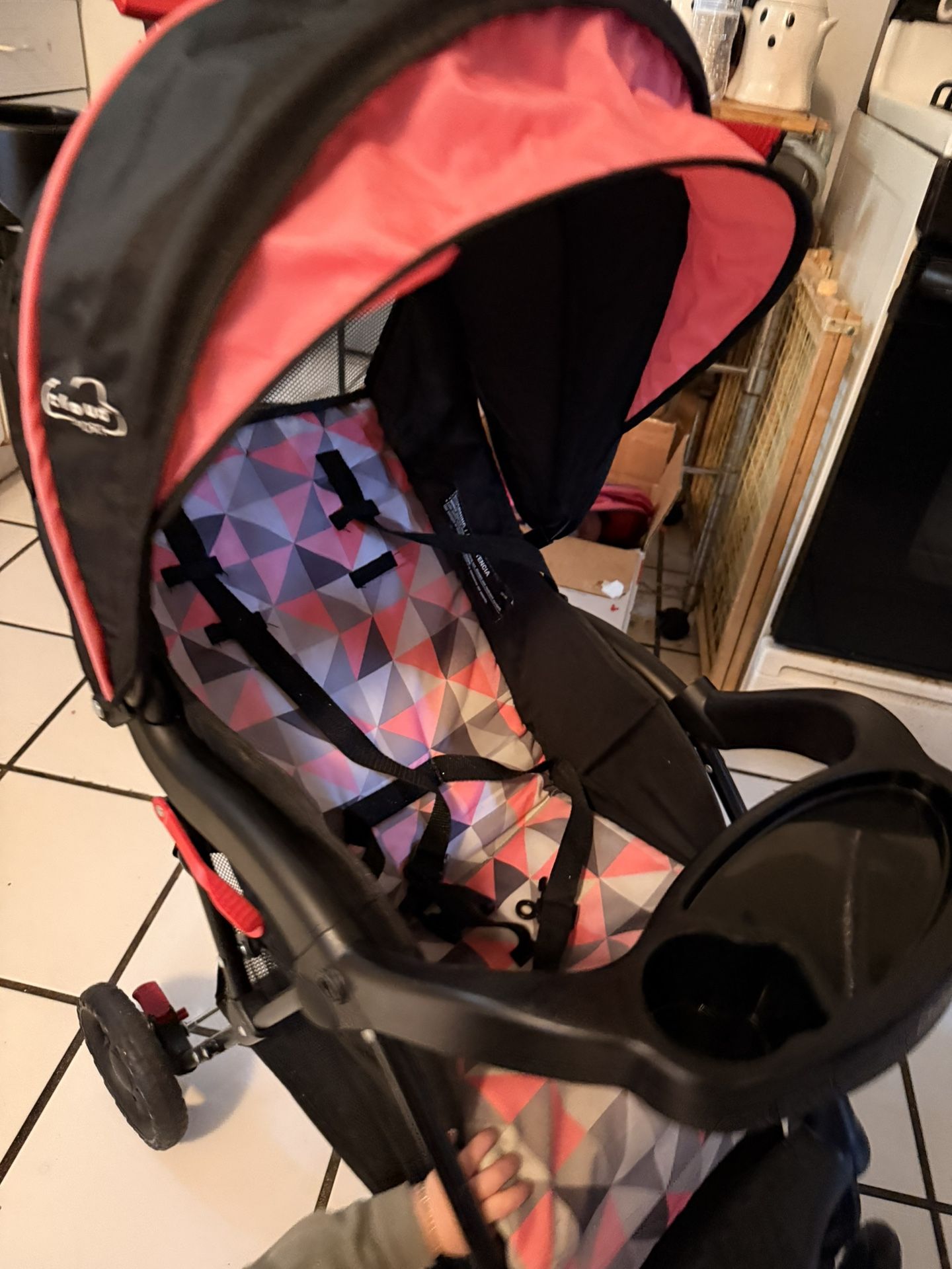 Kolcraft cloud sport Stroller (pink)