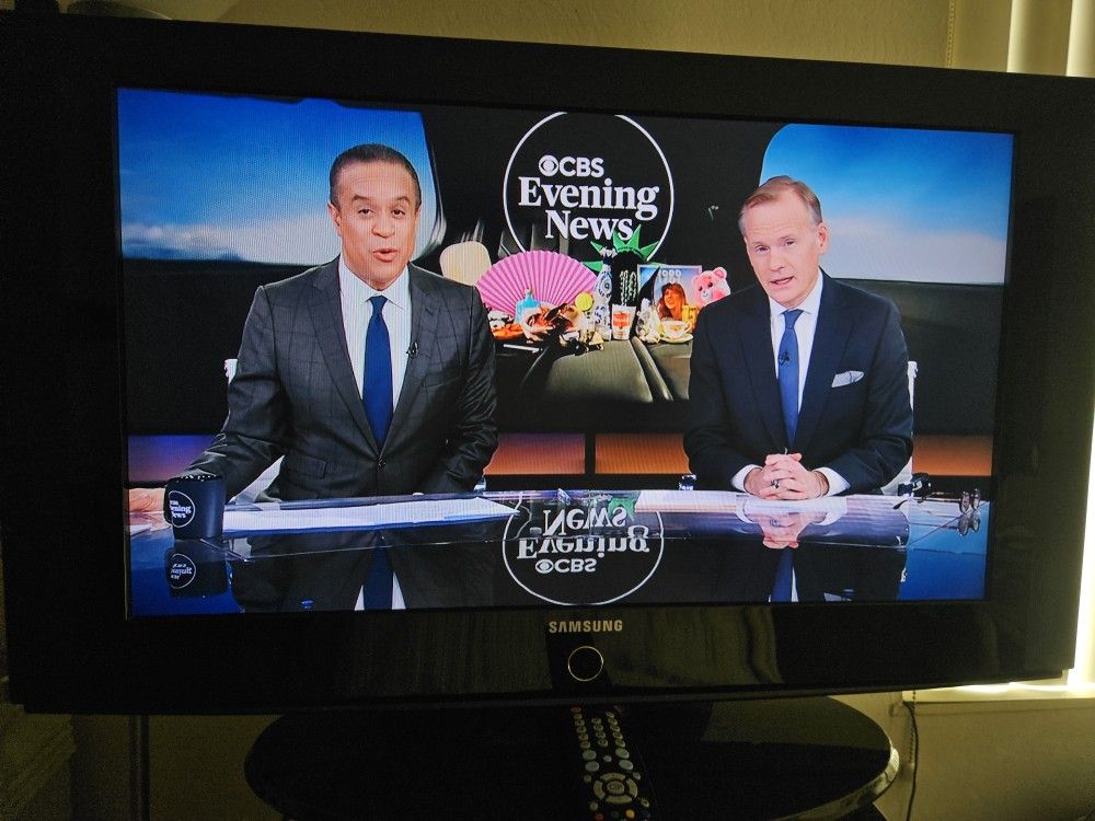 Samsung 32-in TV Not Smart