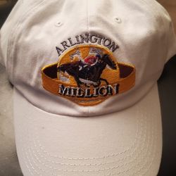 ARLINGTON MILLION HAT 