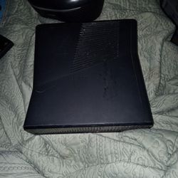 Xbox 360 No Cords No Controller But Have Games