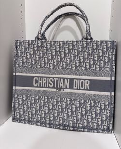 Christian Dior Book Tote design