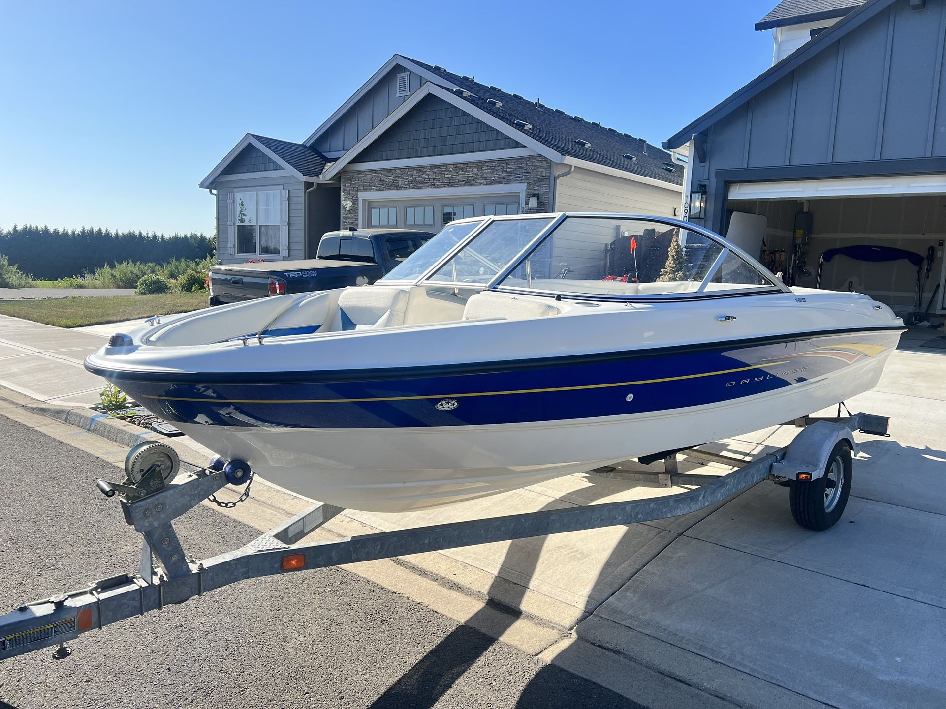 2007 Bayliner 185