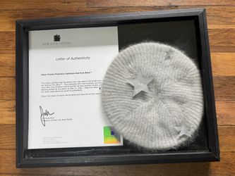 Franka Potente Screen-Worn Cashmere Hat – Blow (2001) – With Letter of Authenticity – Movie Prop
