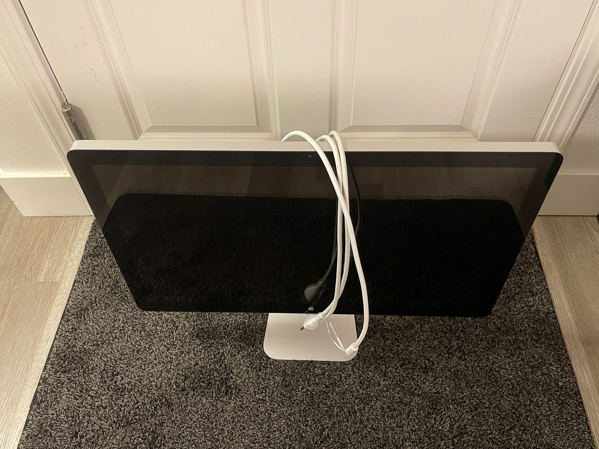 Apple Thunderbolt 27” Display