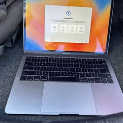 MacBook Pro i7 2.5GHz 13.3”
