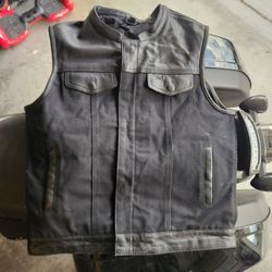 First Mfg Vest