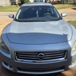 2012 Nissan Maxima