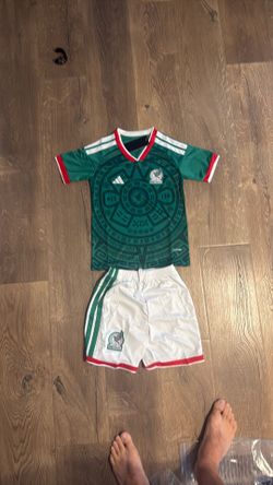 Youth Mexico soccer jersey full outfit