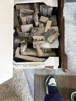 Eldorado stone veneer black river corners