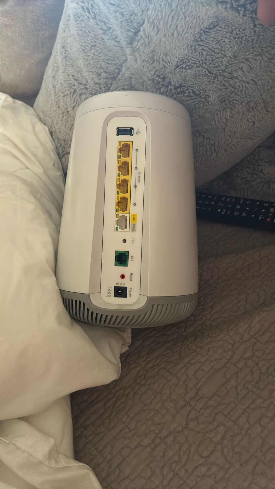 Century Link Modem / Router Model C4000lg