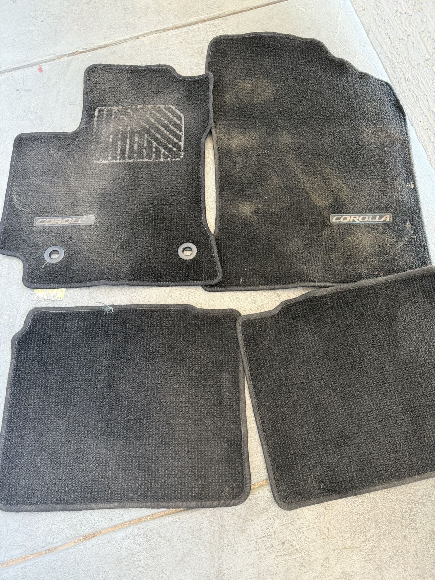 Toyota Corolla 2014-2019 4PCS Black Carpet Floor Mats PT(contact info removed)2-21