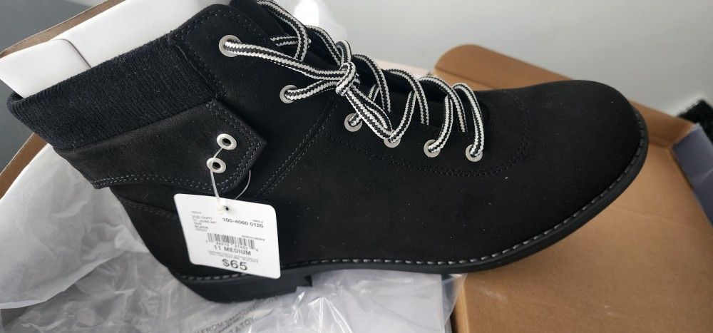 Women's Boots Size 11M New
