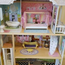 Kids Kraft Doll House Brand New 