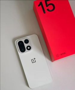 OnePlus 15 5G USA Version