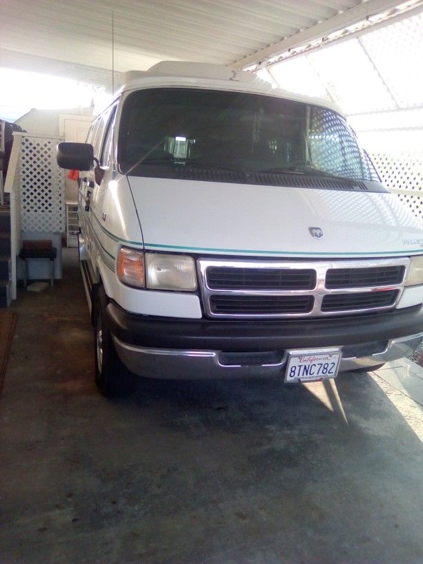 1995 Dodge Ram Van