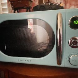 GALANZ Retro Style Microwave