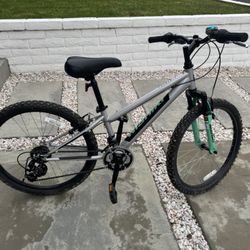 24” 7 Speed Mountain Bike