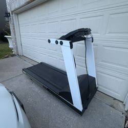 Treadmill Works Like New Snood And Incline 12 Price Firm 