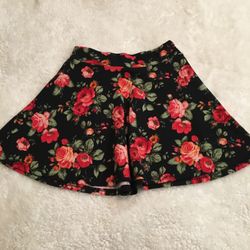 Black Skirt With Red Roses, Size M