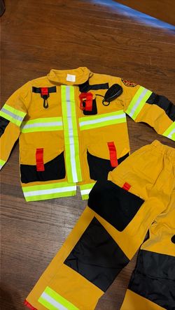 Kids size 7/8 fireman Halloween costume
