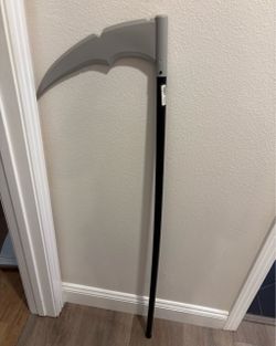 Spirit Halloween Basic Scythe costume accessories - Simi Valley