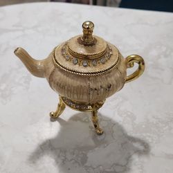 Tea Pot Music Box
